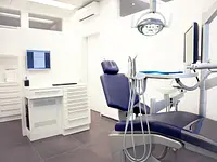 Zahnarztpraxis Zürichsee - Klicken Sie, um das Bild 6 in einer Lightbox vergrössert darzustellen