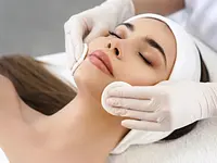 Soraya Medical Cosmetic - Praxis für Kosmetik und Medizinische Ästhetik Kosmetik – click to enlarge the image 3 in a lightbox