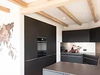 Thomas Hugi Küchendesign GmbH - Klicken Sie, um das Bild 2 in einer Lightbox vergrössert darzustellen