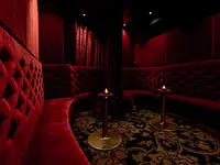 RED LIPS | Strip Club | Cabaret | Night Club - cliccare per ingrandire l’immagine 18 in una lightbox