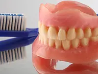 Dental-Labor - cliccare per ingrandire l’immagine 3 in una lightbox