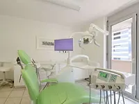 Studio dentistico dr. med. Airoldi Giulio - Klicken Sie, um das Bild 5 in einer Lightbox vergrössert darzustellen