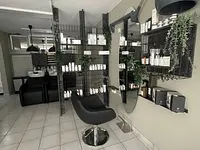 Salone Mite Hair Style - Parrucchiere - Klicken Sie, um das Bild 8 in einer Lightbox vergrössert darzustellen