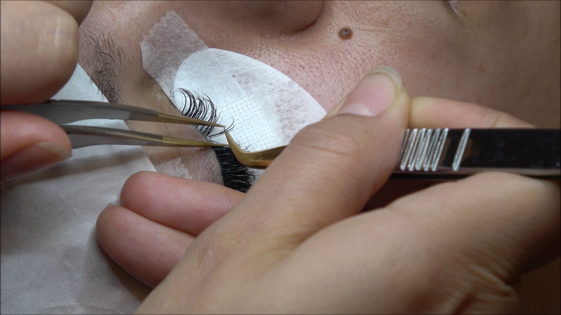 Nos poses d'extensions de cils