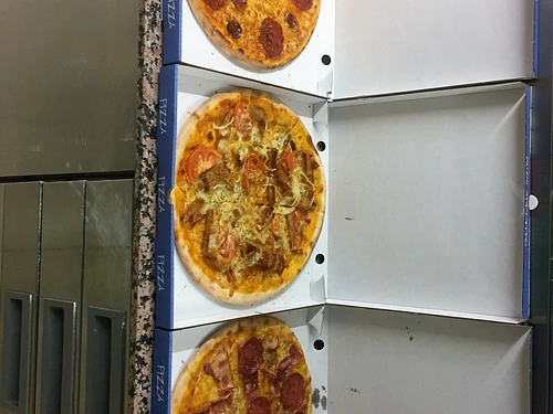 Pizzeria Bella Mare – Cliquez pour agrandir l’image 11 dans une Lightbox