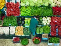 Roos Früchte, Gemüse und Tiefkühlprodukte – click to enlarge the image 4 in a lightbox