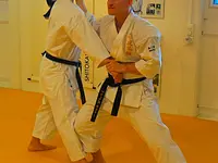 Shitokai Karateschule - Klicken Sie, um das Bild 15 in einer Lightbox vergrössert darzustellen