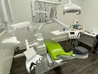 Zahnarztpraxis Olga Früh - Klicken Sie, um das Bild 8 in einer Lightbox vergrössert darzustellen
