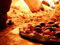Restaurant Pizzeria Valère – Cliquez pour agrandir l’image 3 dans une Lightbox