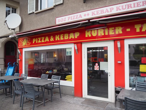 Boz Pizza Kurier – click to enlarge the image 6 in a lightbox