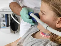 Zahnarztpraxis Dr. Patrik Matta - Klicken Sie, um das Bild 7 in einer Lightbox vergrössert darzustellen