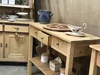 Möbel-Restauration & Kreativ-Werkstatt - Klicken Sie, um das Bild 2 in einer Lightbox vergrössert darzustellen