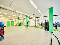 Esprit Fitness / CrossFit Littoral / Zone Evolution – click to enlarge the image 1 in a lightbox