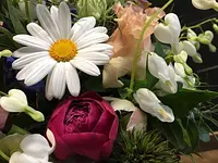 Bijou Floral Sonja Heider – Cliquez pour agrandir l’image 1 dans une Lightbox