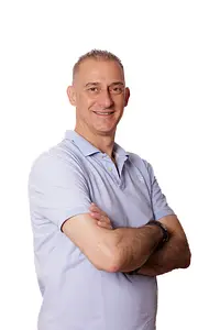 Jean-Paul Nigro, bottier orthopédiste, directeur.