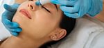 Poren-Tiefenreinigung - Meso-needling Therapie  - Oxygen-Glow Treatment