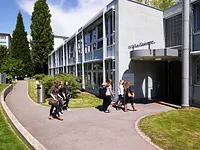 Institut et Haute Ecole de la Santé La Source – click to enlarge the image 6 in a lightbox