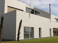 Weber AG Solar Dach Fassade - cliccare per ingrandire l’immagine 3 in una lightbox