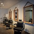 Barber shop, notre espace dédié à l' homme.