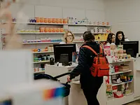 Pharmacie Conthey Centre – Cliquez pour agrandir l’image 17 dans une Lightbox