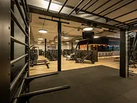 Sport Physiotherapie Halle 41 Zürich – Cliquez pour agrandir l’image 14 dans une Lightbox