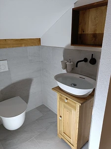 Neu Installation Separat WC Dachstock