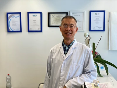 Therapeut Guojun Zhao