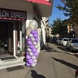 Bouquets mit Helium oder Luft. Grösse ca. 250cm. Anzahl Ballone variiert von 24 (Helium) bis 40 Ballone (Luft). Luft-Bouquets sind länger haltbar, Helium gefüllte nur 1 Tag. Preis ab CHF 85.00.