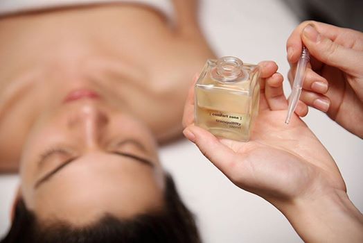 Alles um Kosmetik und Bodyforming in Meilen. Kryolipolyse Fettweg mit Kältetherapie oder Vanquish ME mit Radiofrequenzwellen. Spray-Tanning for your Skin Today. Hydrafacials or Micro-needling.