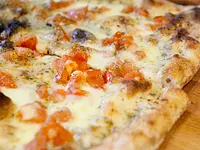 Pizzeria La Caverna – Cliquez pour agrandir l’image 10 dans une Lightbox