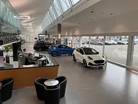 Th. Willy AG Auto-Zentrum Ford | Mercedes-Benz | Nissan - cliccare per ingrandire l’immagine 4 in una lightbox