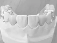 Dental Labor - Klicken Sie, um das Bild 1 in einer Lightbox vergrössert darzustellen