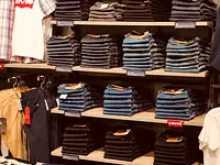 Jeans Shop – click to enlarge the image 17 in a lightbox