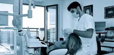 Pégorier Jean-Baptiste - Médecin-Dentiste - Cabinet Dental Pearl - Montreux