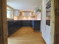Grüneisen Kurt PARADOX Möbel Küchen Innenausbau - Klicken Sie, um das Bild 2 in einer Lightbox vergrössert darzustellen