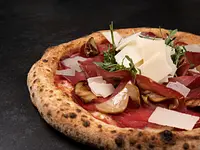 Ristorante Pizzeria Mama Mia – Cliquez pour agrandir l’image 13 dans une Lightbox
