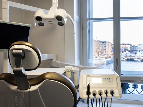 Rhône Dental Clinic – Cliquez pour agrandir l’image 14 dans une Lightbox