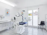 Zahnarztpraxis Dr. Molnar AG - Klicken Sie, um das Bild 4 in einer Lightbox vergrössert darzustellen