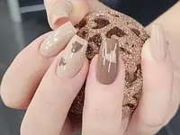 Real Nails Zurich - Nagelstudio - Gelnägel - Frenchnägel - Nägelstudio - Klicken Sie, um das Bild 3 in einer Lightbox vergrössert darzustellen