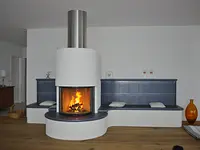 Hügin Ofenbau GmbH - Klicken Sie, um das Bild 1 in einer Lightbox vergrössert darzustellen