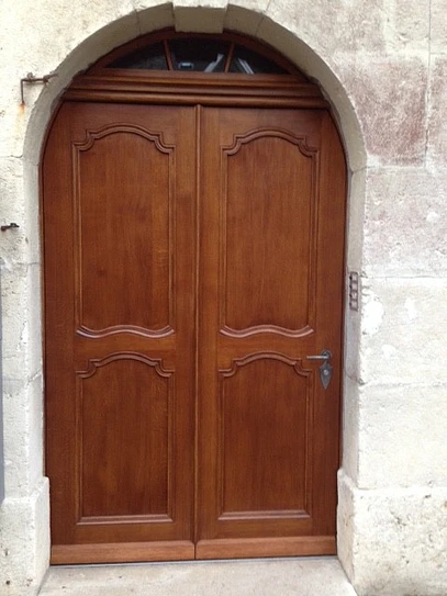 Confection d'une porte à l'identique d'une ancienne porte
