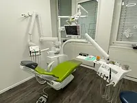 Zahnarztpraxis Olga Früh - Klicken Sie, um das Bild 7 in einer Lightbox vergrössert darzustellen