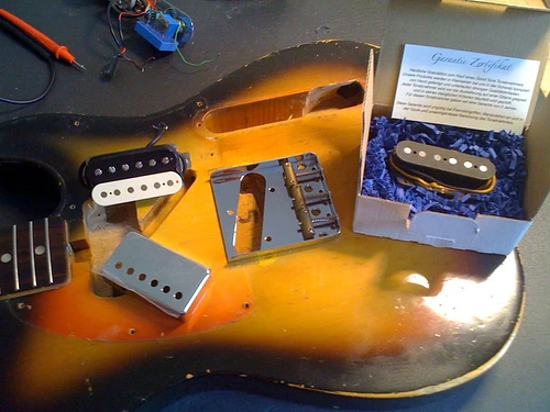 Ralph's Guitar Lounge & Repair GmbH - cliccare per ingrandire l’immagine 16 in una lightbox