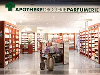 Gotthard Apotheke Parfumerie – Cliquez pour agrandir l’image 3 dans une Lightbox