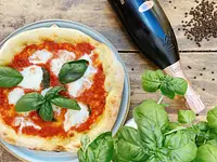 Osteria - Pizzosteria San Giorgio - Prodotti Tipici - Klicken Sie, um das Bild 10 in einer Lightbox vergrössert darzustellen