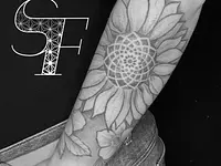 SteFlower Tattoo Studio - Klicken Sie, um das Bild 14 in einer Lightbox vergrössert darzustellen