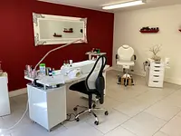 Nail Room – click to enlarge the image 4 in a lightbox