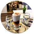 Ein Latte Macchiato oder ein Cappuccino - ein feiner Café geht immer
