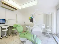 Studio dentistico dr. med. Airoldi Giulio - Klicken Sie, um das Bild 4 in einer Lightbox vergrössert darzustellen