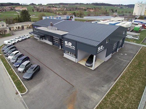 S.R. automobiles Romont Sàrl – click to enlarge the panorama picture